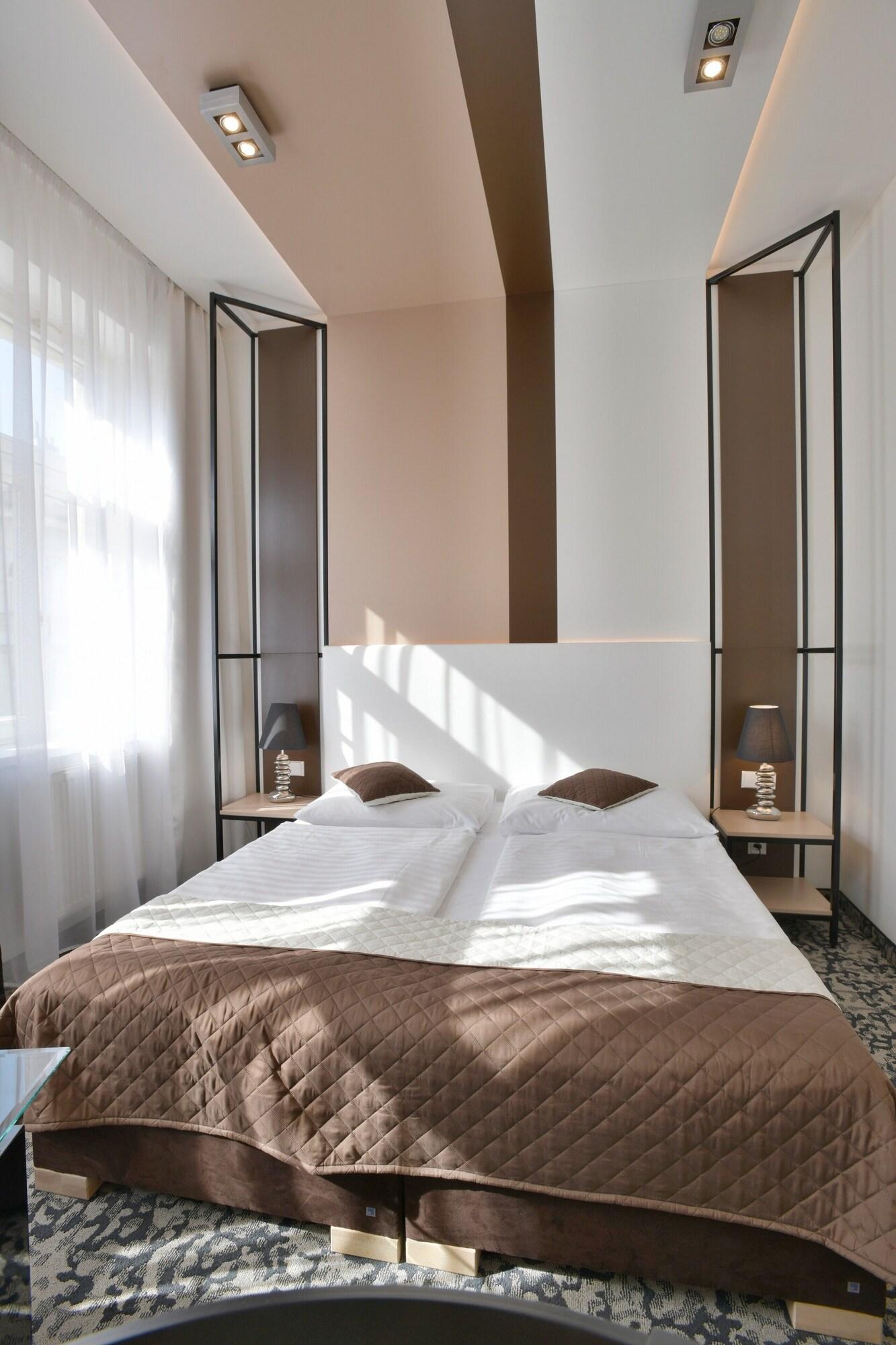 Machova 3* Praga