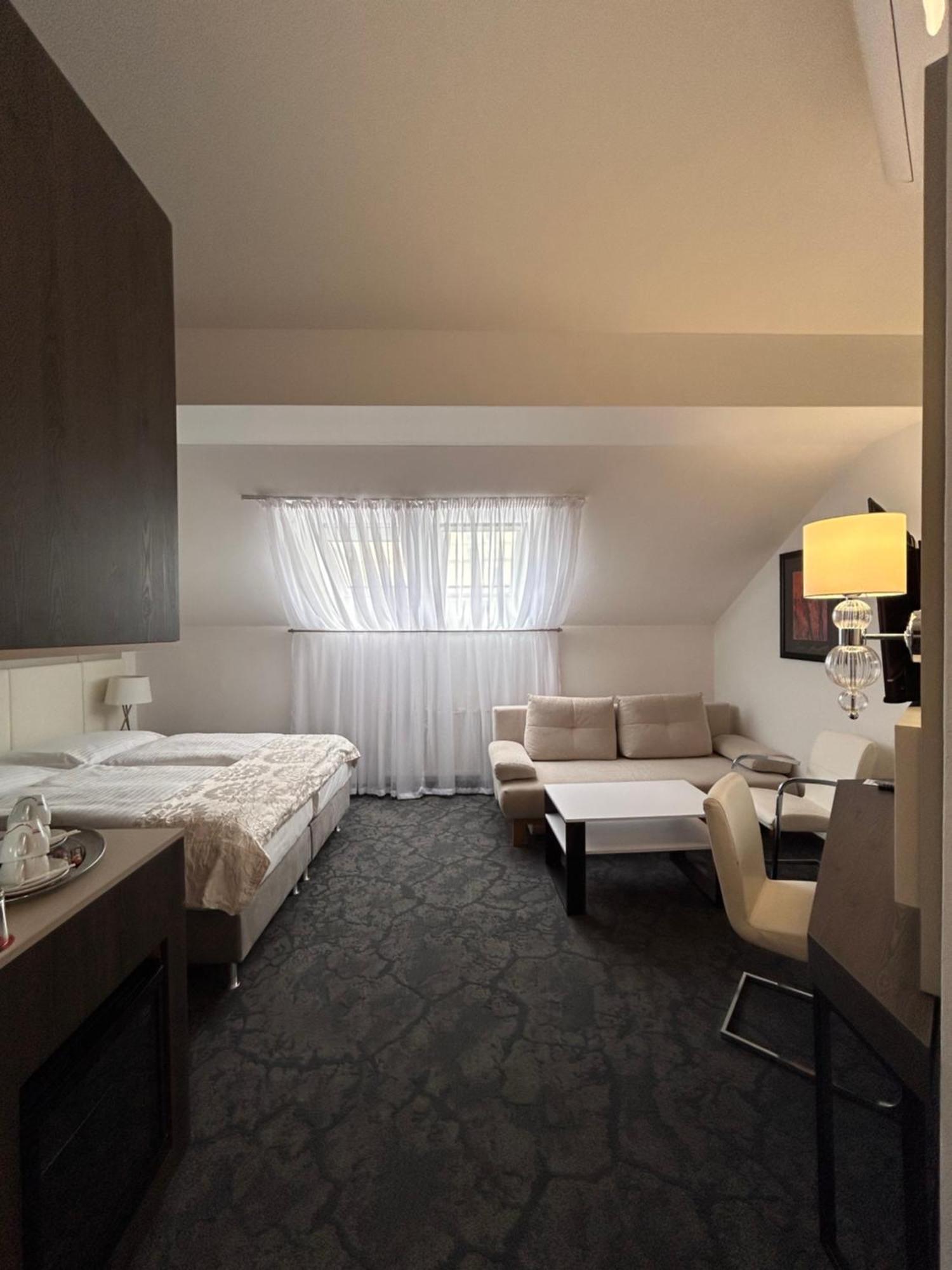 Machova 3* Praga